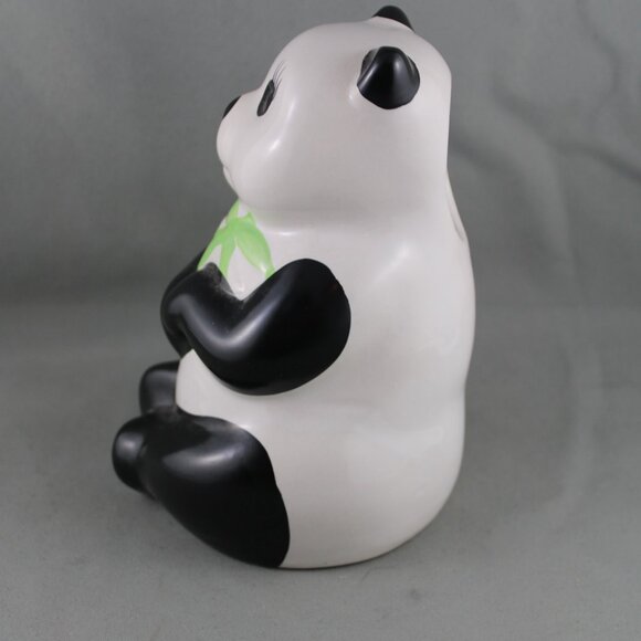 Vintage Benihana Mug - Panda with Bamboo Shoot - Ceramic Piece - Picture 5 of 8